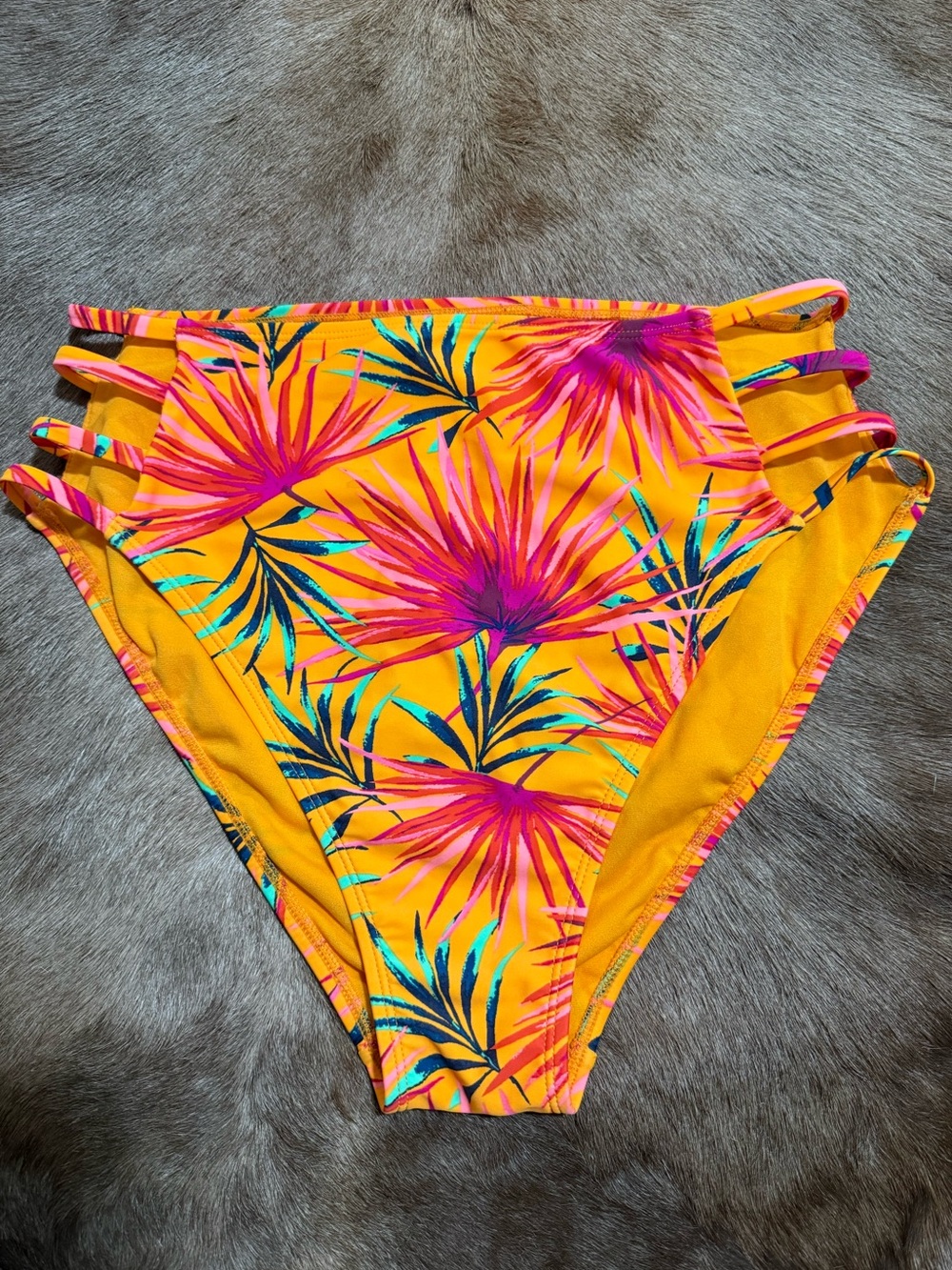 High-Waist Tropical Print Bikini Bottoms. Size L. Never Worn.